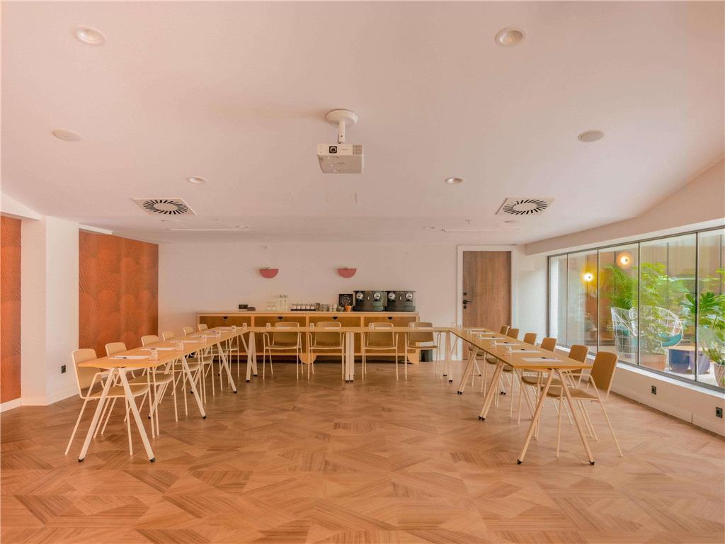Ibis Styles Santa Justa Hotel Sevilla